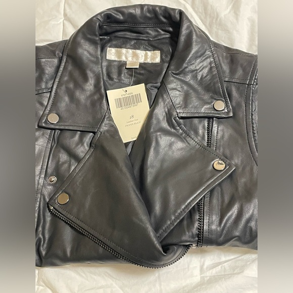 Boston Proper Jackets & Blazers - BRAND NEW!!! Boston Proper Women's Sleek Black Leather Vest